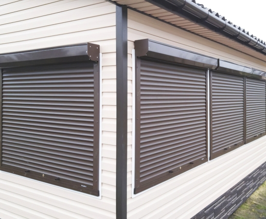 Рольставни на окна в Тбилисской