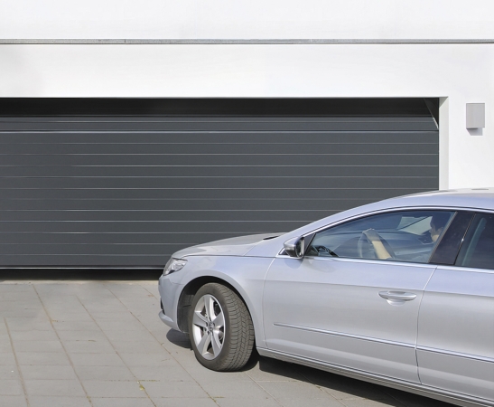 Секционные гаражные ворота в Тбилисской
